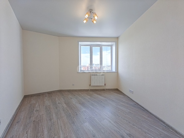 
  Продается 2-комн. квартира, 67 м², Бориса Богаткова ул, д. 201/3
. Фото 3.