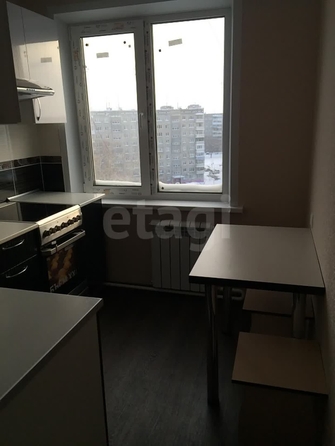 
  Сдается 1-комн. квартира, 38 м², Курганская ул, д. 38
. Фото 3.