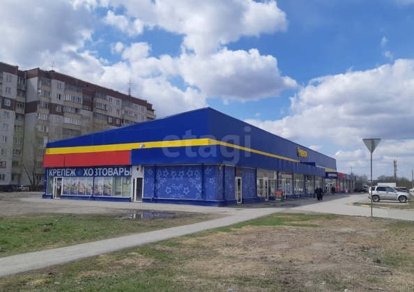 
  Продается торговая площадь, 435 м², Волховская ул, д. 30
. Фото 2.
