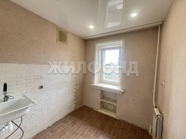 
  Продается 1-комн. квартира, 28 м², Серафимовича ул, д. 14
. Фото 4.