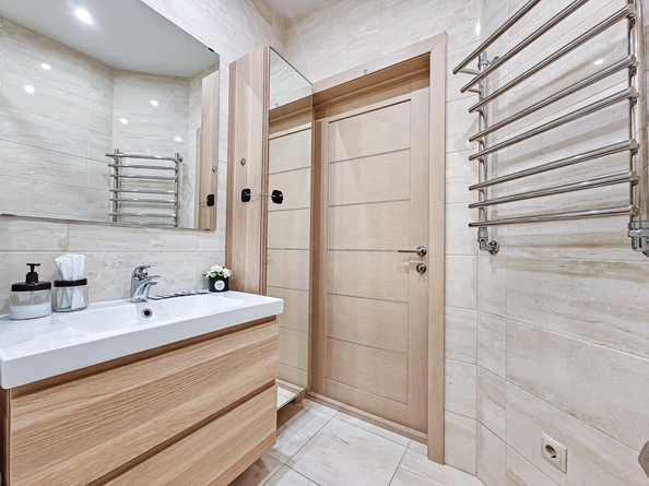 
  Сдам посуточно 2-комн. квартиру, 58 м², Серебряные ключи ул, д. 6
. Фото 22.