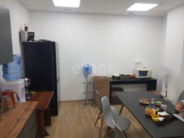 
  Сдается офис, 243.6 м², Красный пр-кт, д. 14/1
. Фото 9.