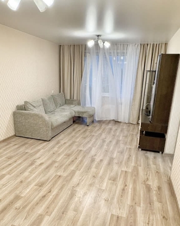 
  Продается 1-комн. квартира, 48 м², Плющихинская ул, д. 2
. Фото 3.