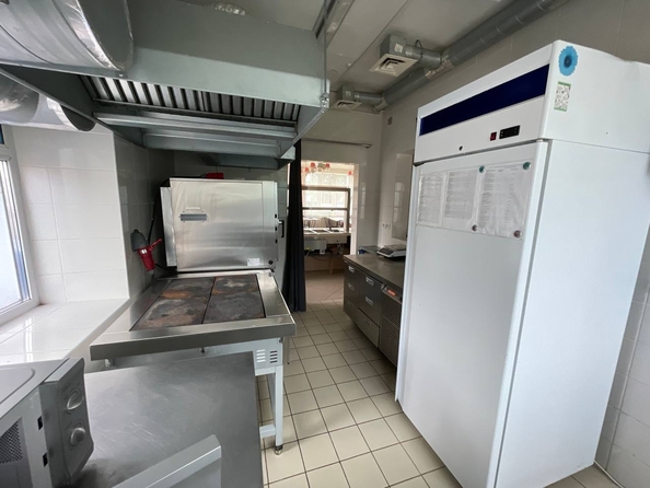
  Продается универсальное помещение, 600 м², Тракторная ул, д. 3
. Фото 23.