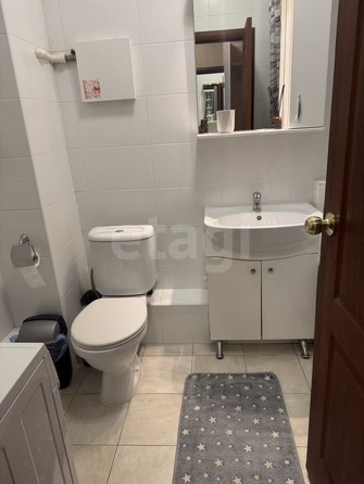 
  Сдается 1-комн. квартира, 38 м², Крылова ул, д. 64/1
. Фото 9.