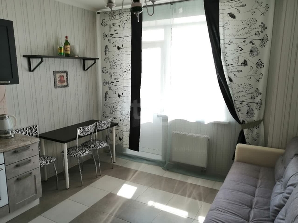 
  Сдается 1-комн. квартира, 43 м², Залесского ул, д. 8/1
. Фото 6.