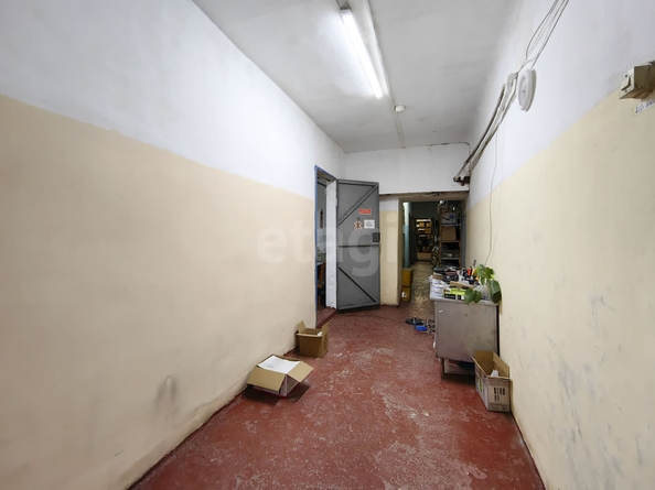 
  Продается универсальное помещение, 205 м², Дачная ул, д. 33
. Фото 4.