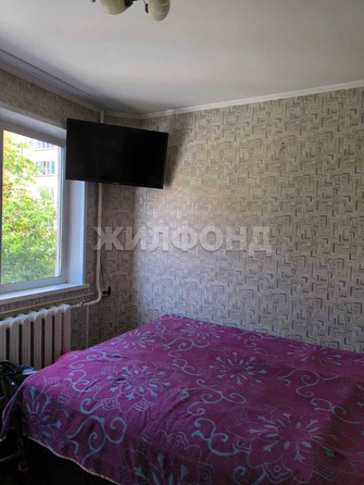 
  Продается 3-комн. квартира, 46.2 м², Петухова ул, д. 108
. Фото 6.
