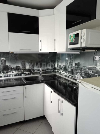 
  Сдается 1-комн. квартира, 33 м², Зорге ул, д. 235
. Фото 2.