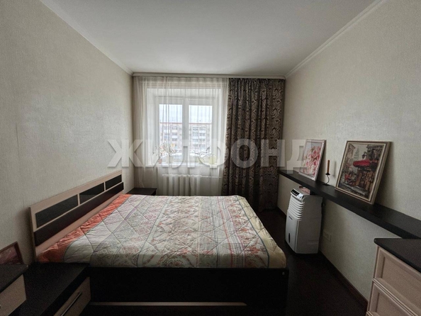 
  Продается 1-комн. квартира, 27.6 м², Ленина ул, д. 27
. Фото 7.