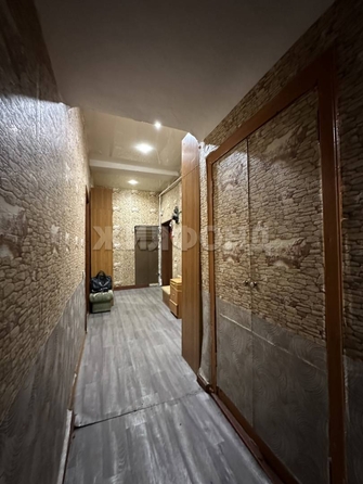 
  Продается 2-комн. квартира, 58.6 м², Бориса Богаткова ул, д. 162
. Фото 8.
