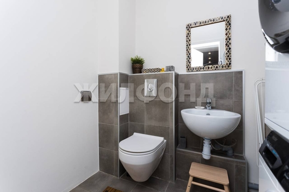 
  Продается 3-комн. квартира, 79.1 м², Краснообск, д. 113
. Фото 8.