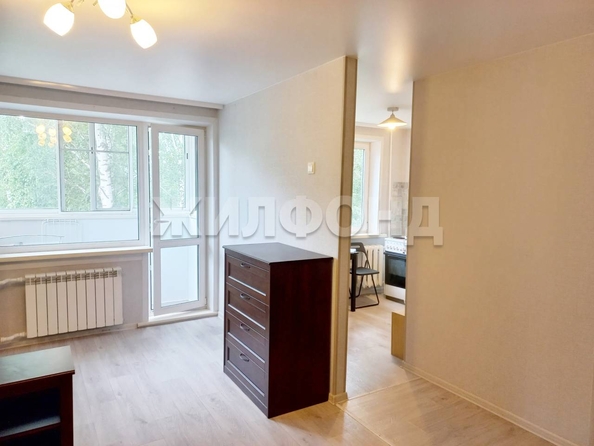 
  Продается 1-комн. квартира, 28.8 м², Солидарности ул, д. 81
. Фото 4.