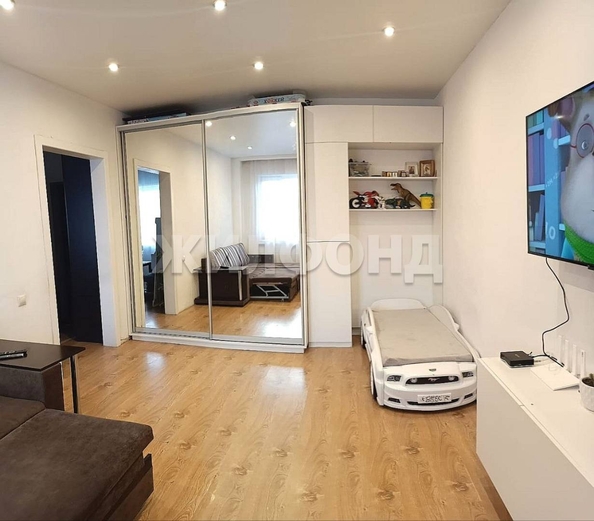 
  Продается 1-комн. квартира, 36.2 м², Виктора Уса ул, д. 11
. Фото 7.