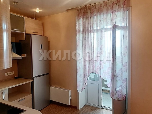 
  Продается 1-комн. квартира, 36.6 м², Толбухина ул, д. 2
. Фото 3.