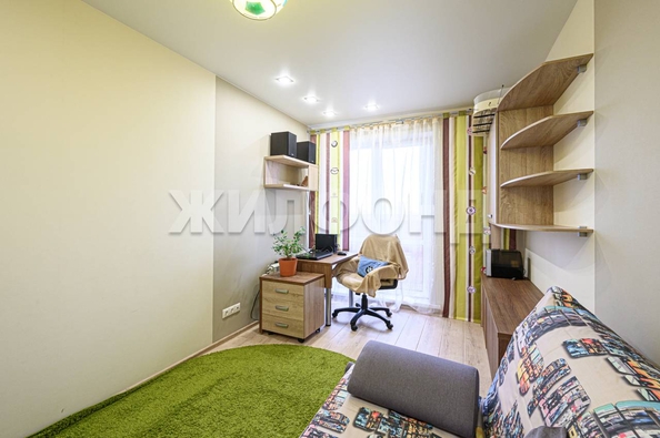 
  Продается 3-комн. квартира, 70.9 м², Бориса Богаткова ул, д. 260/1
. Фото 12.