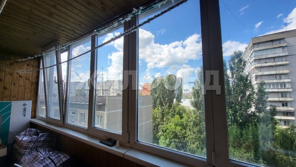 
  Продается 2-комн. квартира, 55.6 м², Троллейная ул, д. 18
. Фото 8.