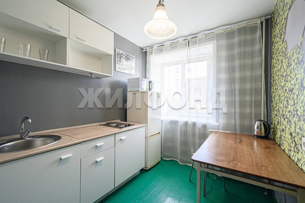 
  Продается 1-комн. квартира, 32.9 м², 1905 года ул, д. 18
. Фото 1.