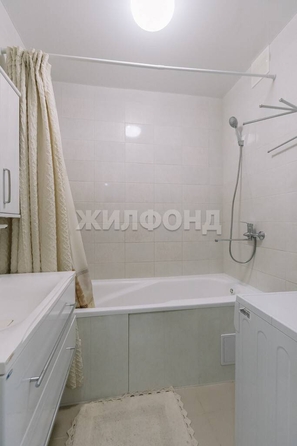 
  Продается 2-комн. квартира, 59 м², Петухова ул, д. 156
. Фото 19.