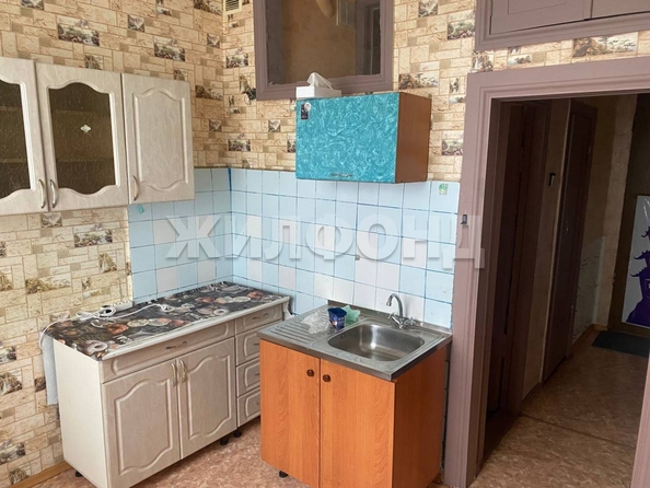 
  Продается 2-комн. квартира, 54.3 м², Военный городок ул, д. 100
. Фото 2.