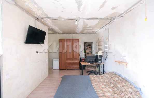 
  Продается 1-комн. квартира, 32.8 м², Серафимовича ул, д. 1/1
. Фото 2.