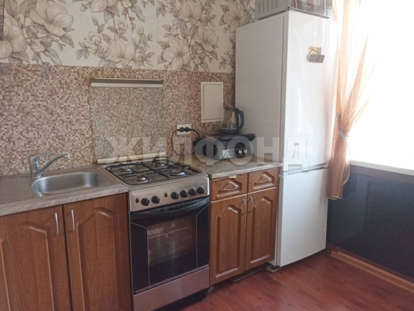 
  Продается 1-комн. квартира, 30.7 м², Столетова ул, д. 16
. Фото 8.