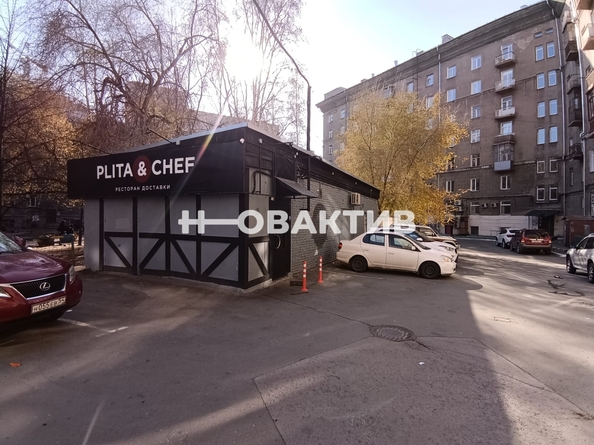 
  Продается универсальное помещение, 71.4 м², Красный пр-кт, д. 186А
. Фото 1.
