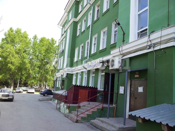 
  Продается 3-комн. квартира, 56.6 м², Плахотного ул, д. 19
. Фото 19.