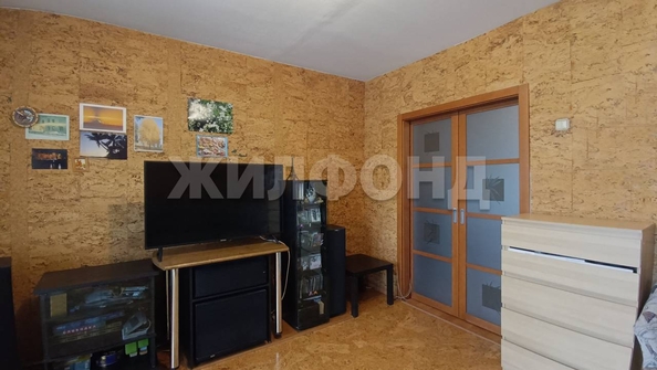 
  Продается 4-комн. квартира, 77.4 м², Троллейная ул, д. 132
. Фото 5.