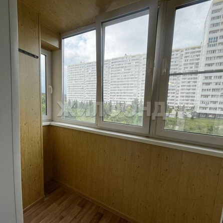 
  Продается 1-комн. квартира, 35.6 м², Виктора Уса ул, д. 1
. Фото 6.
