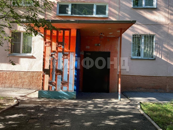 
  Продается 2-комн. квартира, 43 м², Петухова ул, д. 132
. Фото 15.