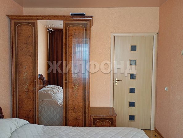 
  Продается 3-комн. квартира, 63.5 м², Военный городок ул, д. 138
. Фото 5.