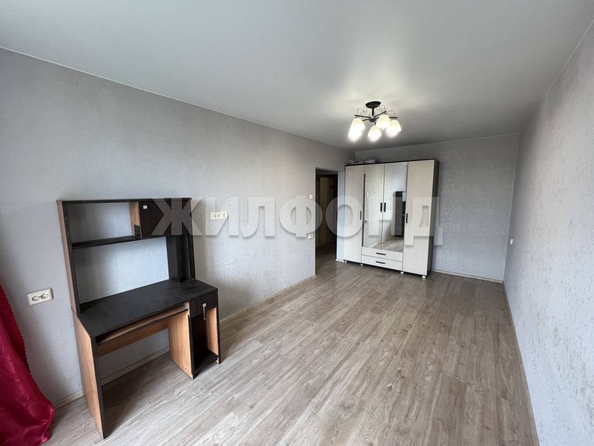
  Продается 1-комн. квартира, 40.3 м², Николая Сотникова ул, д. 9/1
. Фото 5.