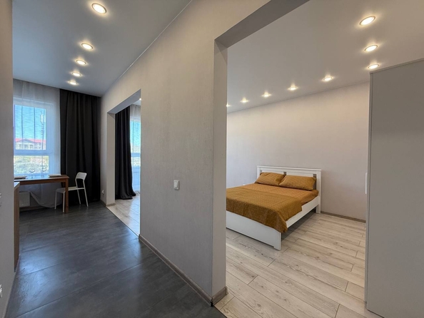 
  Сдается посуточно 1-комн. квартира, 40 м², Николая Островского ул, д. 195
. Фото 11.