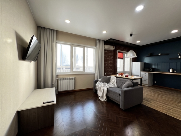 
  Сдается посуточно 1-комн. квартира, 50 м², Ясный Берег ул, д. 4
. Фото 3.