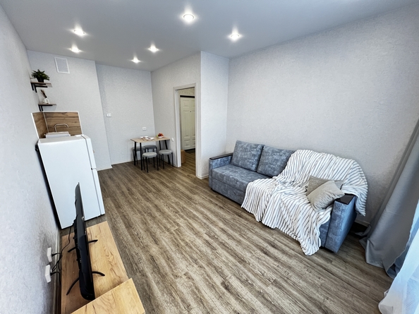 
  Сдается посуточно 2-комн. квартира, 45 м², Ясный Берег ул, д. 3
. Фото 2.