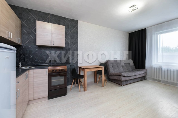 
  Продается 1-комн. квартира, 29 м², Зорге ул, д. 98
. Фото 1.