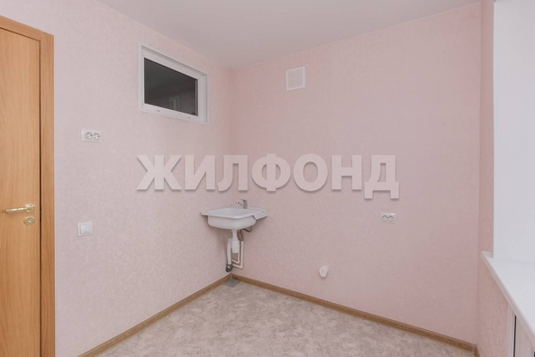 
  Продается 1-комн. квартира, 30.6 м², Гурьевская ул, д. 76
. Фото 6.