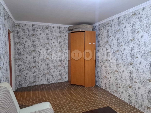 
  Продается 2-комн. квартира, 42.8 м², Связистов ул, д. 141
. Фото 2.