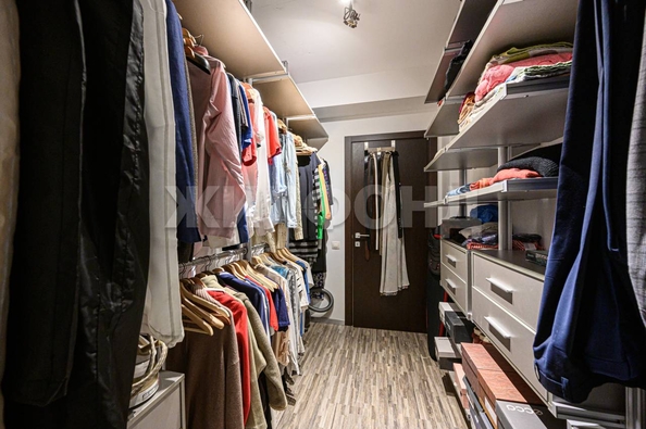 
  Продается 4-комн. квартира, 121.7 м², Военная ул, д. 9/1
. Фото 27.