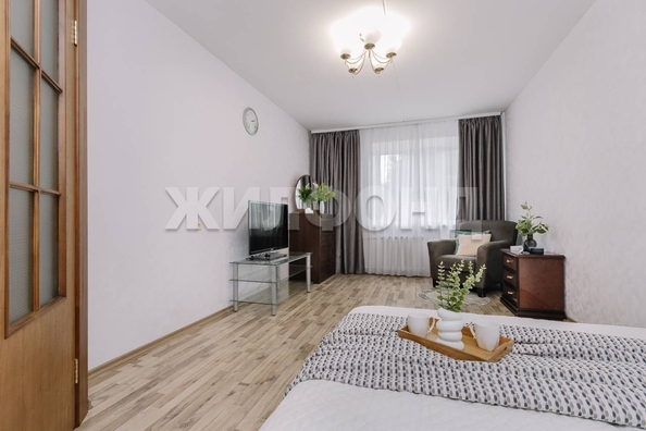 
  Продается 1-комн. квартира, 40 м², Баумана ул, д. 3/2
. Фото 3.