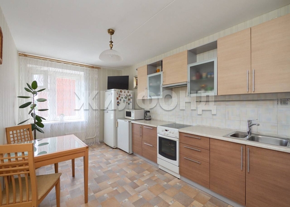 
  Продается 2-комн. квартира, 75.7 м², Федосеева ул, д. 2
. Фото 1.