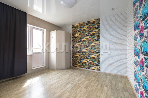 
  Продается 3-комн. квартира, 48 м², Виктора Уса ул, д. 11
. Фото 7.