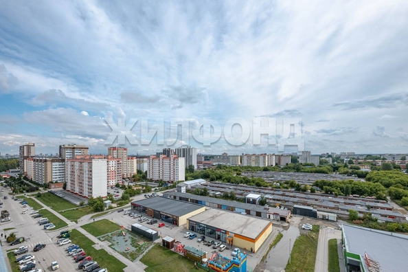 
  Продается 3-комн. квартира, 48 м², Виктора Уса ул, д. 11
. Фото 23.