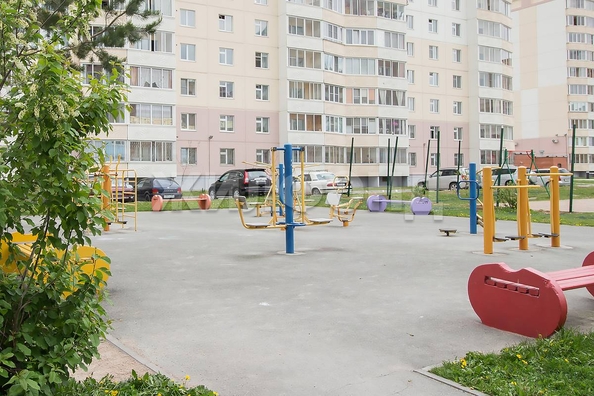 
  Продается 1-комн. квартира, 37 м², Гребенщикова ул, д. 11/1
. Фото 4.