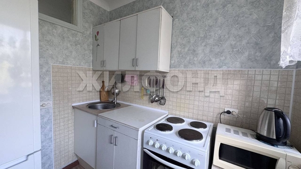 
  Продается 1-комн. квартира, 28.8 м², Объединения ул, д. 54
. Фото 3.