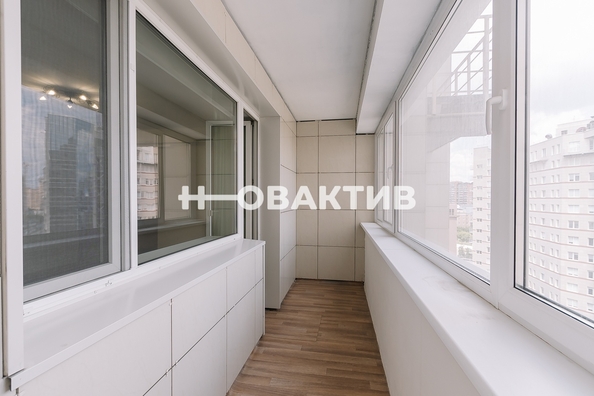 
  Продается 2-комн. квартира, 67.9 м², Сибревкома ул, д. 7/1
. Фото 6.