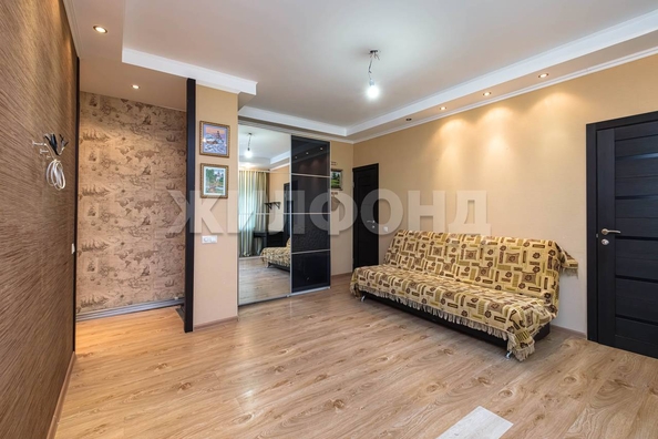 
  Продается 2-комн. квартира, 41.6 м², Плахотного ул, д. 13
. Фото 4.