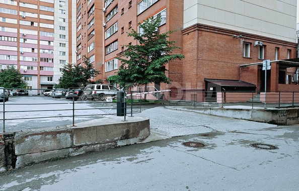
  Продается 2-комн. квартира, 56.3 м², Сакко и Ванцетти ул, д. 31
. Фото 4.