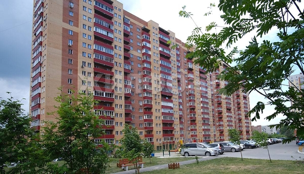 
  Продается 3-комн. квартира, 85.2 м², Адриена Лежена ул, д. 17
. Фото 6.